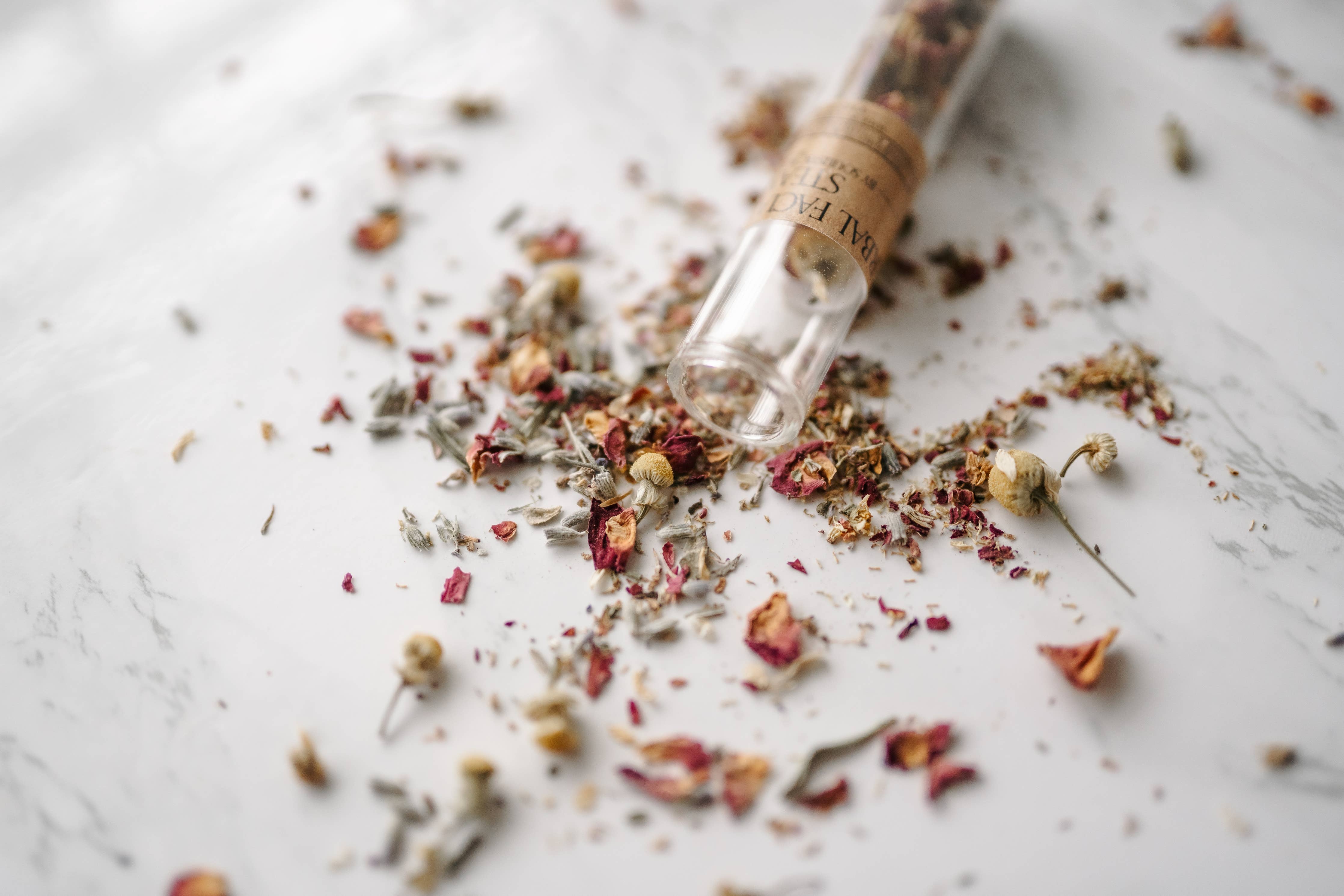 Herbal Facial Steam | Bath Tea with Dried Flowers and Herbs