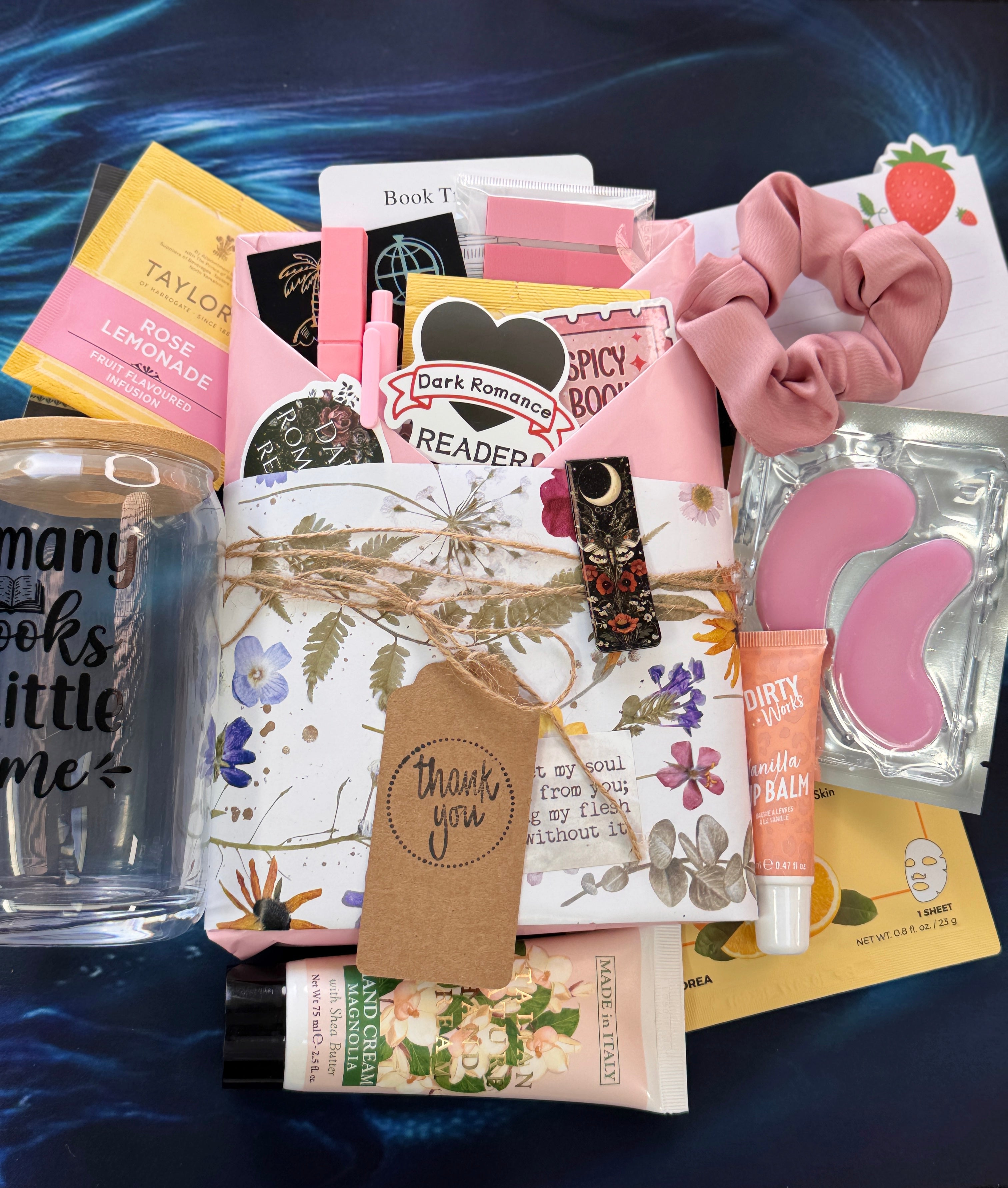 Blind Date with a Book - Deluxe Edition